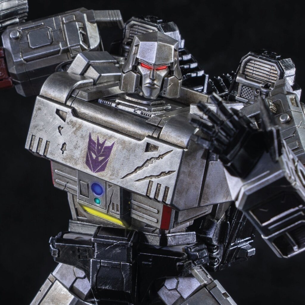 ThreeZero - Transformers: WFC Trilogy - DLX Megatron (Reissue)